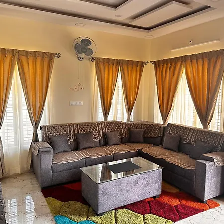 Deeya Guest House - A Luxury Home Stay Mysore Exterior photo