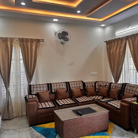 Deeya Guest House - A Luxury Home Stay Mysore Exterior photo
