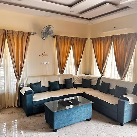 Deeya Guest House - A Luxury Home Stay Mysore Exterior photo