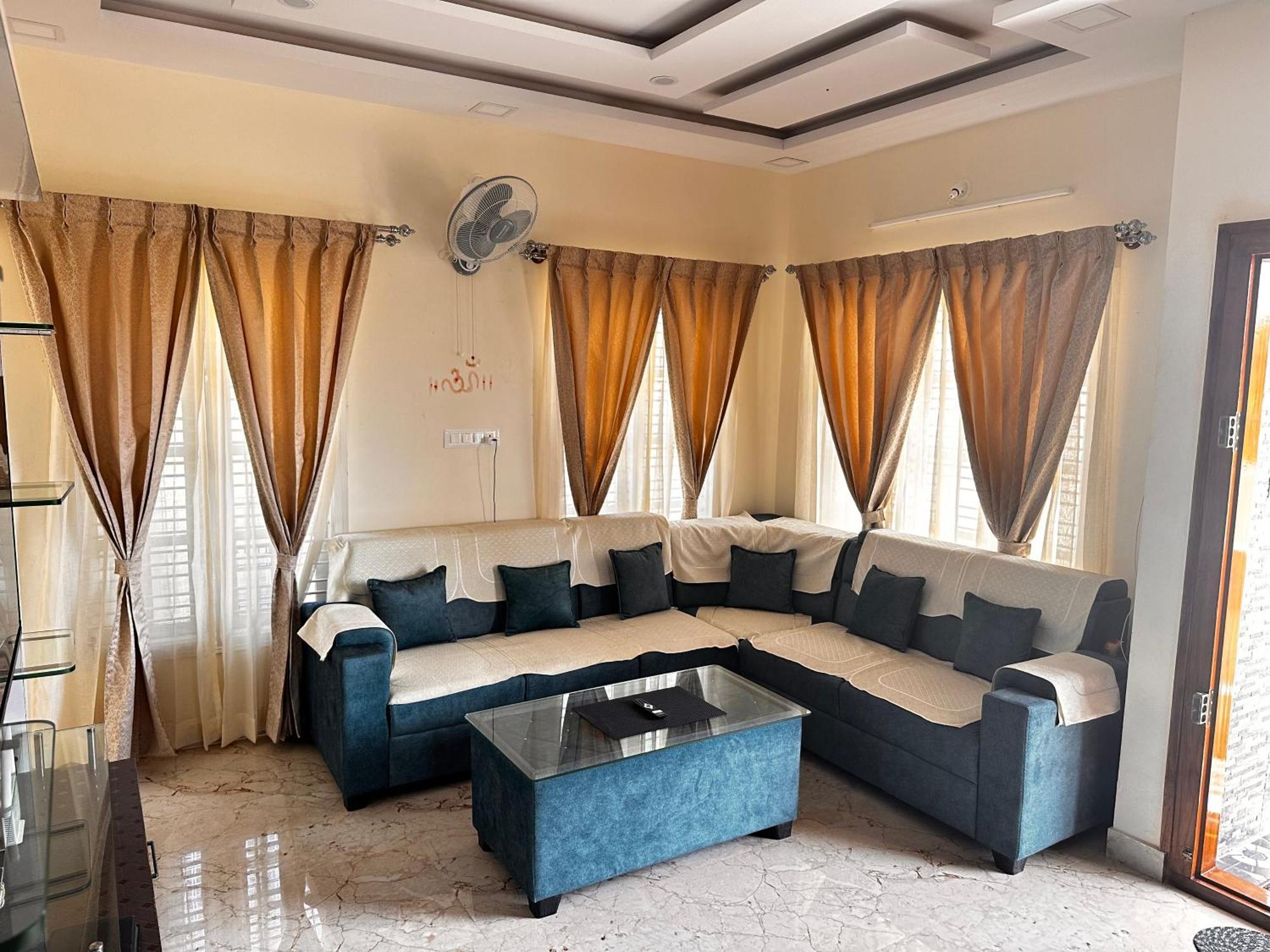Deeya - A Luxury